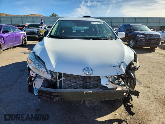 ✅ 2010 Toyota Matrix S • VIN: 2T1LE4EE1AC016032 • Лот: 98318145. Опубліковано раніше на Copart з пробігом 92 409 миль. Безкоштовний доступ до архіву аукціонних продажів зі США та докладний звіт про історію автомобіля на DreamBid. Зображення 5.