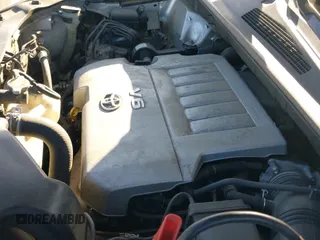 ✅ 2008 Toyota Highlander Limited • VIN: JTEDS42A482023317 • Лот: 43417894. Опубликован ранее на IAAI с пробегом 223 617 миль. Бесплатный доступ к архиву аукционных продаж из США и подробный отчёт об истории автомобиля на DreamBid. Изображение 19.