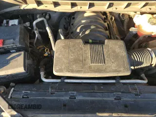 ✅ 2019 Chevrolet Silverado 1500 Custom • VIN: 3GCUYBEF0KG236679 • Лот: 96267825. Опубликован ранее на Copart с пробегом 123 006 миль. Бесплатный доступ к архиву аукционных продаж из США и подробный отчёт об истории автомобиля на DreamBid. Изображение 13.