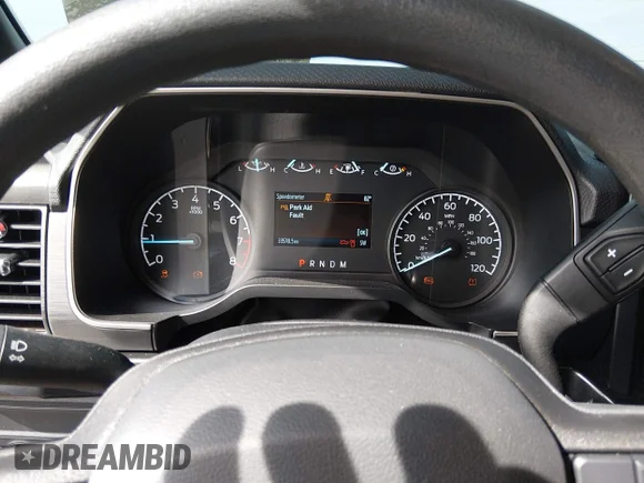 ✅ 2023 Ford F-150 XL • VIN: 1FTFW1E57PKD55233 • Lot: 44816637. Wystawiony na IAAI z przebiegiem 33 578 mil. Bezpłatny archiwum sprzedaży aukcyjnych z USA i szczegółowy raport historii pojazdu na DreamBid. Zdjęcie 7.