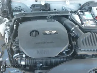 ✅ 2017 MINI Hardtop Cooper S • VIN: WMWXP7C52H3C61781 • Lot: 43684576. Wystawiony na IAAI z przebiegiem 26 006 mil. Bezpłatny archiwum sprzedaży aukcyjnych z USA i szczegółowy raport historii pojazdu na DreamBid. Zdjęcie 19.