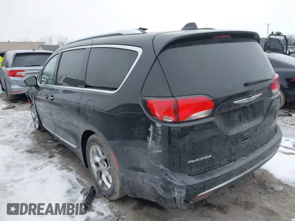 ✅ 2018 Chrysler Pacifica Limited • VIN: 2C4RC1GG4JR186804 • Лот: 41559130. Опубликован ранее на IAAI с пробегом 104 999 миль. Бесплатный доступ к архиву аукционных продаж из США и подробный отчёт об истории автомобиля на DreamBid. Изображение 3.
