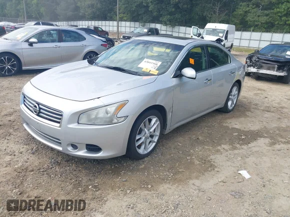 ✅ 2014 Nissan Maxima SV • VIN: 1N4AA5AP1EC496383 • Лот: 43043360. Опубліковано раніше на IAAI з пробігом 164 436 миль. Безкоштовний доступ до архіву аукціонних продажів зі США та докладний звіт про історію автомобіля на DreamBid. Зображення 2.