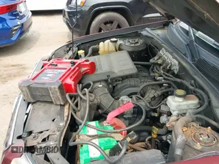 2010 Mercury Mariner Premier with VIN 4M2CN9HG2AKJ12271, listed as a IAAI auction lot 42896746 with 229,869 mi miles and . Bid and sale history available at DreamBid. Image 12.