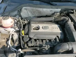 ✅ 2017 Volkswagen Tiguan Sport • VIN: WVGTV7AX7HK030966 • Lot: 85204945. Listed on Copart with 111,844 mi. Free auction sales archive from the USA and detailed vehicle history report at DreamBid. Image 13.