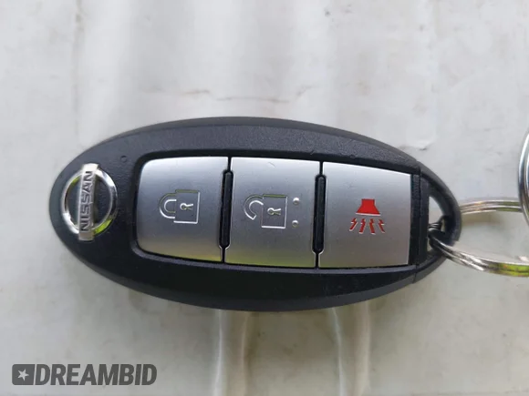 ✅ 2019 Nissan Titan Pro-4X • VIN: 1N6AA1E53KN511734 • Lot: 43455238. Wystawiony na IAAI z przebiegiem 91 777 mil. Bezpłatny archiwum sprzedaży aukcyjnych z USA i szczegółowy raport historii pojazdu na DreamBid. Zdjęcie 11.