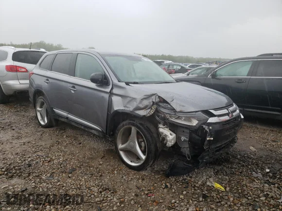 ✅ 2018 Mitsubishi Outlander ES • VIN: JA4AZ3A30JJ002034 • Lot: 47108473. Wystawiony na Copart z przebiegiem Nie podano. Bezpłatny archiwum sprzedaży aukcyjnych z USA i szczegółowy raport historii pojazdu na DreamBid. Zdjęcie 4.