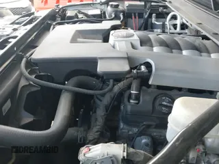 ✅ 2018 Cadillac Escalade Premium Luxury • VIN: 1GYS4CKJ3JR112500 • Лот: 43433179. Опубликован ранее на IAAI с пробегом 109 481 миль. Бесплатный доступ к архиву аукционных продаж из США и подробный отчёт об истории автомобиля на DreamBid. Изображение 20.