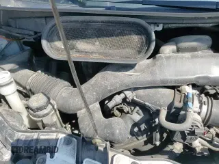 ✅ 2018 Ford Transit • VIN: 1FTYE1YM1JKB54420 • Lot: 56344335. Wystawiony na Copart z przebiegiem 98 704 mil. Bezpłatny archiwum sprzedaży aukcyjnych z USA i szczegółowy raport historii pojazdu na DreamBid. Zdjęcie 16.