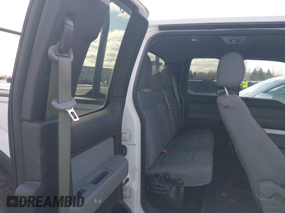 ✅ 2012 Ford F-150 Lariat • VIN: 1FTFX1ET4CFB03888 • Lot: 44411067. Wystawiony na IAAI z przebiegiem 177 808 mil. Bezpłatny archiwum sprzedaży aukcyjnych z USA i szczegółowy raport historii pojazdu na DreamBid. Zdjęcie 8.