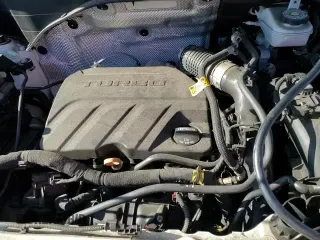 ✅ 2020 Buick Encore GX Select • VIN: KL4MMDS29LB130695 • Lot: 68350095. Wystawiony na Copart z przebiegiem 64 430 mil. Bezpłatny archiwum sprzedaży aukcyjnych z USA i szczegółowy raport historii pojazdu na DreamBid. Zdjęcie 14.