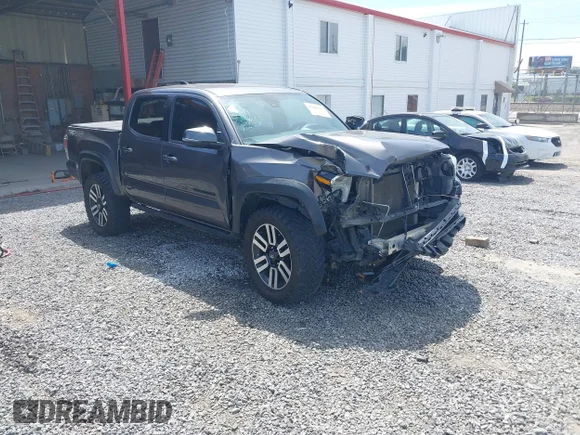 ✅ 2021 Toyota Tacoma SR5 • VIN: 5TFCZ5AN8MX250657 • Lot: 45008665. Wystawiony na IAAI z przebiegiem 106 957 mil. Bezpłatny archiwum sprzedaży aukcyjnych z USA i szczegółowy raport historii pojazdu na DreamBid. Zdjęcie 1.