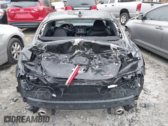✅ 2023 Toyota 86 Premium • VIN: JF1ZNBE15P9764587 • Lot: 41549564. Wystawiony na IAAI z przebiegiem 6 577 mil. Bezpłatny archiwum sprzedaży aukcyjnych z USA i szczegółowy raport historii pojazdu na DreamBid. Zdjęcie 6.