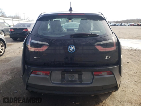 ✅ 2016 BMW i3 • VIN: WBY1Z4C57GV506669 • Лот: 40957883. Опубліковано раніше на Copart з пробігом 65 718 миль. Безкоштовний доступ до архіву аукціонних продажів зі США та докладний звіт про історію автомобіля на DreamBid. Зображення 6.