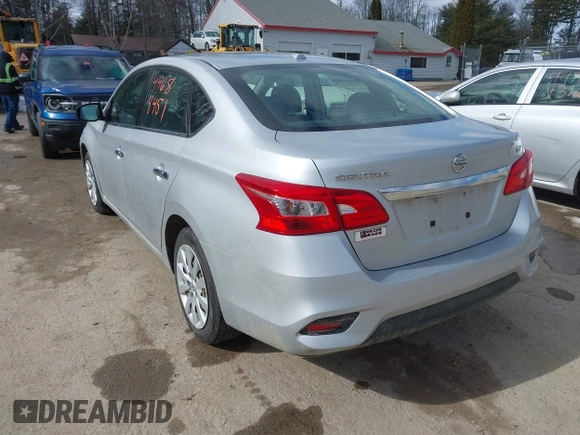✅ 2017 Nissan Sentra SR • VIN: 3N1AB7AP5HY267884 • Lot: 44688451. Wystawiony na IAAI z przebiegiem 84 215 mil. Bezpłatny archiwum sprzedaży aukcyjnych z USA i szczegółowy raport historii pojazdu na DreamBid. Zdjęcie 3.