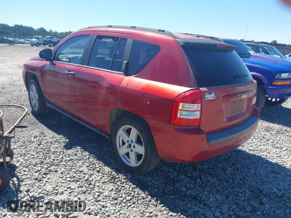 ✅ 2007 Jeep Compass Sport • VIN: 1J8FT47W27D103757 • Lot: 45294953. Wystawiony na IAAI z przebiegiem 203 092 mil. Bezpłatny archiwum sprzedaży aukcyjnych z USA i szczegółowy raport historii pojazdu na DreamBid. Zdjęcie 3.