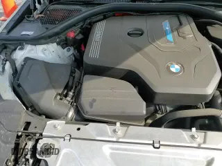 ✅ 2021 BMW 3 Series 330e • VIN: 3MW5P7J04M8C21912 • Lot: 60470805. Listed on Copart with 43,611 mi. Free auction sales archive from the USA and detailed vehicle history report at DreamBid. Image 15.