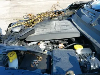 ✅ 2018 Jeep Cherokee Latitude Plus • VIN: 1C4PJMLX5JD500693 • Lot: 42615630. Wystawiony na IAAI z przebiegiem 113 449 mil. Bezpłatny archiwum sprzedaży aukcyjnych z USA i szczegółowy raport historii pojazdu na DreamBid. Zdjęcie 19.