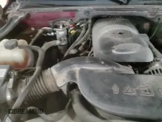 ✅ 2004 Chevrolet Suburban LS • VIN: 1GNFK16Z24J329595 • Лот: 85532674. Опубликован ранее на Copart с пробегом 221 420 миль. Бесплатный доступ к архиву аукционных продаж из США и подробный отчёт об истории автомобиля на DreamBid. Изображение 14.