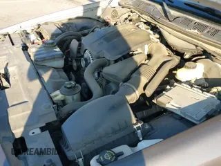 ✅ 2008 Mercury Grand Marquis GS • VIN: 2MEFM74V78X607599 • Лот: 43184140. Опубликован ранее на IAAI с пробегом 57 587 миль. Бесплатный доступ к архиву аукционных продаж из США и подробный отчёт об истории автомобиля на DreamBid. Изображение 12.