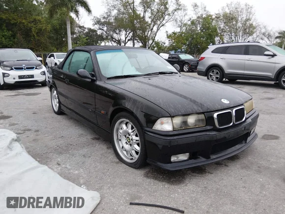 ✅ 1995 BMW 3 Series 325i • VIN: WBABJ6324SJD42151 • Lot: 44249457. Wystawiony na IAAI z przebiegiem 101 704 mil. Bezpłatny archiwum sprzedaży aukcyjnych z USA i szczegółowy raport historii pojazdu na DreamBid. Zdjęcie 1.