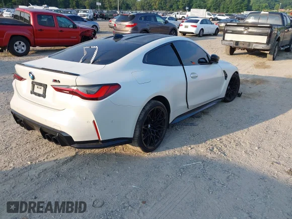 ✅ 2022 BMW M4 Competition xDrive • VIN: WBS43AZ03NCH97816 • Лот: 42872467. Опубліковано раніше на IAAI з пробігом Не вказано. Безкоштовний доступ до архіву аукціонних продажів зі США та докладний звіт про історію автомобіля на DreamBid. Зображення 4.
