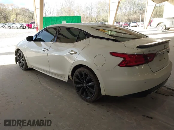 ✅ 2016 Nissan Maxima Platinum • VIN: 1N4AA6AP7GC907066 • Лот: 44603954. Опубліковано раніше на IAAI з пробігом 156 797 миль. Безкоштовний доступ до архіву аукціонних продажів зі США та докладний звіт про історію автомобіля на DreamBid. Зображення 3.