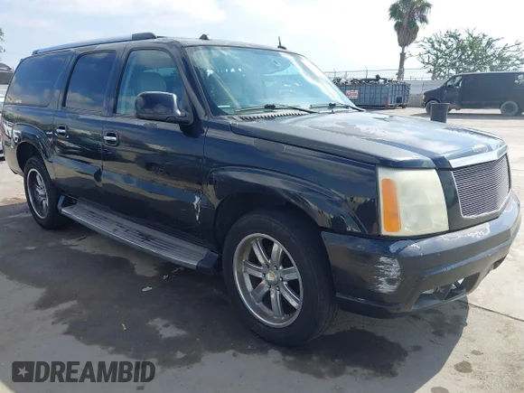 ✅ 2004 Cadillac Escalade ESV Platinum Edition • VIN: 3GYFK66N74G274186 • Lot: 43536988. Listed on IAAI with 178,029 mi. Free auction sales archive from the USA and detailed vehicle history report at DreamBid. Image 1.