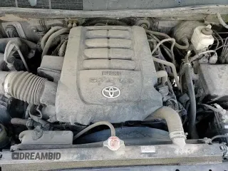 ✅ 2018 Toyota Tundra SR5 • VIN: 5TFHW5F18JX735073 • Lot: 58199685. Wystawiony na Copart z przebiegiem 97 489 mil. Bezpłatny archiwum sprzedaży aukcyjnych z USA i szczegółowy raport historii pojazdu na DreamBid. Zdjęcie 13.