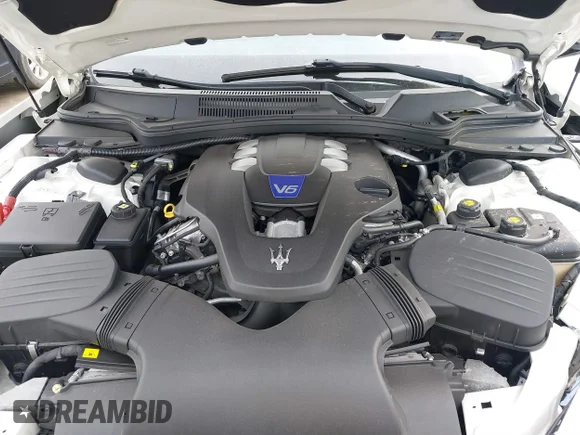 ✅ 2014 Maserati Ghibli S Q4 • VIN: ZAM57RTA9E1088666 • Лот: 41490459. Опубліковано раніше на IAAI з пробігом 42 459 миль. Безкоштовний доступ до архіву аукціонних продажів зі США та докладний звіт про історію автомобіля на DreamBid. Зображення 10.