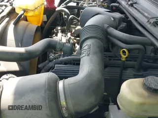 ✅ 2002 Ford Excursion Limited • VIN: 1FMNU42S92EB65675 • Лот: 42503068. Опубликован ранее на IAAI с пробегом 250 942 миль. Бесплатный доступ к архиву аукционных продаж из США и подробный отчёт об истории автомобиля на DreamBid. Изображение 23.