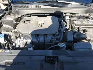 ✅ 2024 Kia Forte GT-Line • VIN: 3KPF54AD5RE707314 • Lot: 87192325. Wystawiony na Copart z przebiegiem 24 166 mil. Bezpłatny archiwum sprzedaży aukcyjnych z USA i szczegółowy raport historii pojazdu na DreamBid. Zdjęcie 16.