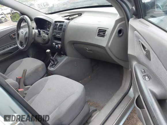 ✅ 2007 Hyundai Tucson GLS • VIN: KM8JM12BX7U551452 • Lot: 45140883. Wystawiony na IAAI z przebiegiem 188 025 mil. Bezpłatny archiwum sprzedaży aukcyjnych z USA i szczegółowy raport historii pojazdu na DreamBid. Zdjęcie 5.