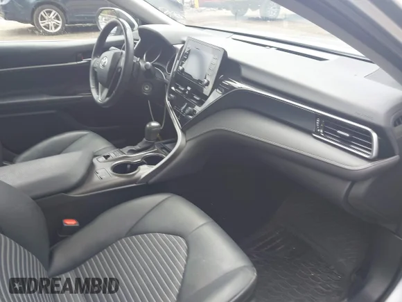 ✅ 2023 Toyota Camry SE • VIN: 4T1G11BK2PU086829 • Lot: 45064302. Wystawiony na IAAI z przebiegiem 55 920 mil. Bezpłatny archiwum sprzedaży aukcyjnych z USA i szczegółowy raport historii pojazdu na DreamBid. Zdjęcie 5.