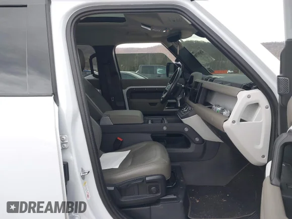 ✅ 2023 Land Rover Defender S • VIN: SALEJ7EX6P2107465 • Лот: 43693709. Опубліковано раніше на IAAI з пробігом 63 127 миль. Безкоштовний доступ до архіву аукціонних продажів зі США та докладний звіт про історію автомобіля на DreamBid. Зображення 5.