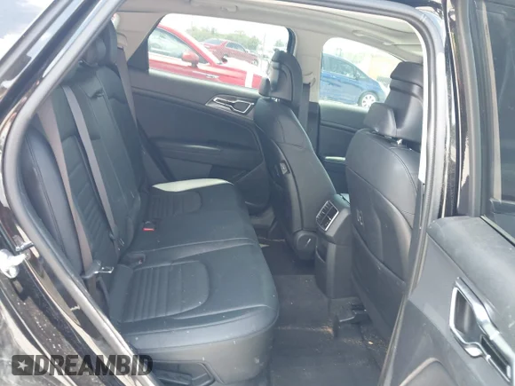 ✅ 2025 Kia Sportage SX-Prestige • VIN: KNDPXCDG4S7257045 • Лот: 45218629. Опубликован ранее на IAAI с пробегом 34 085 миль. Бесплатный доступ к архиву аукционных продаж из США и подробный отчёт об истории автомобиля на DreamBid. Изображение 8.