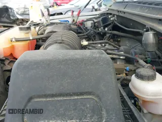 ✅ 2018 Ford F-150 XL • VIN: 1FTEX1C59JKF44825 • Lot: 41891322. Wystawiony na IAAI z przebiegiem 81 204 mil. Bezpłatny archiwum sprzedaży aukcyjnych z USA i szczegółowy raport historii pojazdu na DreamBid. Zdjęcie 19.