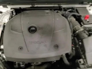 ✅ 2021 Volvo S60 Momentum • VIN: 7JRA22TK9MG080422 • Lot: 44343905. Listed on Copart with 56,481 mi. Free auction sales archive from the USA and detailed vehicle history report at DreamBid. Image 14.