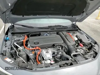 ✅ 2025 Honda Civic Sport • VIN: 2HGFE4F8XSH313332 • Lot: 69465085. Listed on Copart with 11,825 mi. Free auction sales archive from the USA and detailed vehicle history report at DreamBid. Image 14.