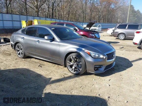 ✅ 2019 Infiniti Q70 Luxe • VIN: JN1BY1AP7KM500111 • Lot: 43928161. Wystawiony na IAAI z przebiegiem 47 102 mil. Bezpłatny archiwum sprzedaży aukcyjnych z USA i szczegółowy raport historii pojazdu na DreamBid. Zdjęcie 1.