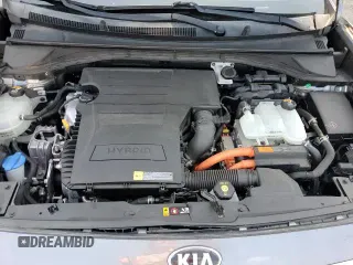 ✅ 2017 Kia Niro Touring • VIN: KNDCE3LC8H5054652 • Lot: 80402235. Wystawiony na Copart z przebiegiem 76 993 mil. Bezpłatny archiwum sprzedaży aukcyjnych z USA i szczegółowy raport historii pojazdu na DreamBid. Zdjęcie 14.