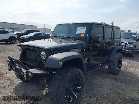 ✅ 2018 Jeep Wrangler Unlimited Sport S • VIN: 1C4BJWDG1JL843320 • Lot: 44877910. Wystawiony na IAAI z przebiegiem 82 715 mil. Bezpłatny archiwum sprzedaży aukcyjnych z USA i szczegółowy raport historii pojazdu na DreamBid. Zdjęcie 2.