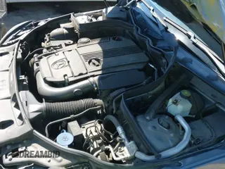 ✅ 2014 Mercedes-Benz C 250 Sport • VIN: WDDGF4HB1ER308331 • Lot: 43140537. Wystawiony na IAAI z przebiegiem 84 674 mil. Bezpłatny archiwum sprzedaży aukcyjnych z USA i szczegółowy raport historii pojazdu na DreamBid. Zdjęcie 19.