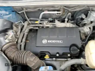 ✅ 2018 Buick Encore Sport Touring • VIN: KL4CJ1SB1JB595228 • Lot: 68755615. Wystawiony na Copart z przebiegiem 144 615 mil. Bezpłatny archiwum sprzedaży aukcyjnych z USA i szczegółowy raport historii pojazdu na DreamBid. Zdjęcie 16.