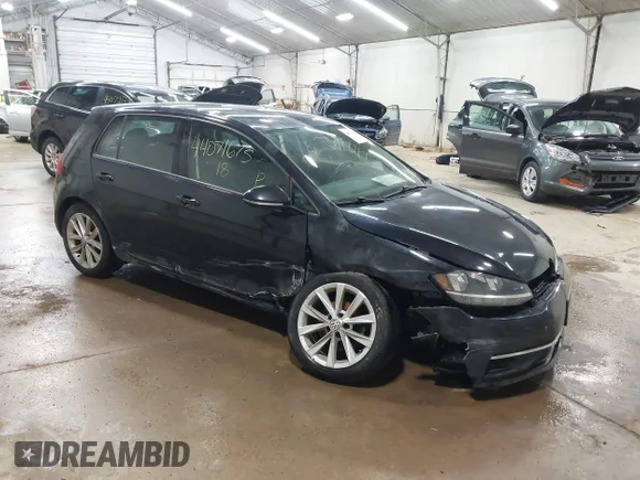 ✅ 2018 Volkswagen Golf S • VIN: 3VWB17AU5JM265573 • Lot: 44071675. Wystawiony na IAAI z przebiegiem 89 312 mil. Bezpłatny archiwum sprzedaży aukcyjnych z USA i szczegółowy raport historii pojazdu na DreamBid. Zdjęcie 1.