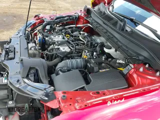 ✅ 2024 Mazda CX-5 Premium • VIN: JM3KFBDY0R0497607 • Lot: 42936115. Wystawiony na IAAI z przebiegiem 13 316 mil. Bezpłatny archiwum sprzedaży aukcyjnych z USA i szczegółowy raport historii pojazdu na DreamBid. Zdjęcie 20.