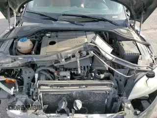 ✅ 2008 Audi TT 2.0T • VIN: TRUMF38J881032172 • Lot: 83113344. Wystawiony na Copart z przebiegiem 233 193 mil. Bezpłatny archiwum sprzedaży aukcyjnych z USA i szczegółowy raport historii pojazdu na DreamBid. Zdjęcie 13.