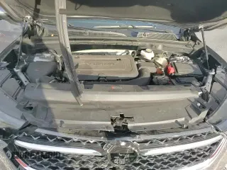 ✅ 2022 Buick Envision Avenir • VIN: LRBFZRR43ND063490 • Lot: 90995795. Listed on Copart with 20,264 mi. Free auction sales archive from the USA and detailed vehicle history report at DreamBid. Image 16.