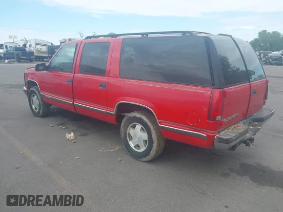 ✅ 1998 GMC Suburban • VIN: 1GKFK16RXWJ708036 • Lot: 43072488. Wystawiony na IAAI z przebiegiem 265 993 mil. Bezpłatny archiwum sprzedaży aukcyjnych z USA i szczegółowy raport historii pojazdu na DreamBid. Zdjęcie 3.