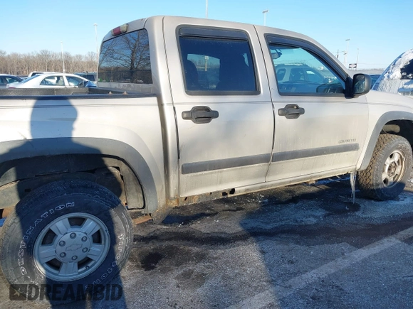 ✅ 2004 Chevrolet Colorado 1SE LS Z71 • VIN: 1GCDT136548123279 • Lot: 41406217. Wystawiony na IAAI z przebiegiem 284 445 mil. Bezpłatny archiwum sprzedaży aukcyjnych z USA i szczegółowy raport historii pojazdu na DreamBid. Zdjęcie 6.